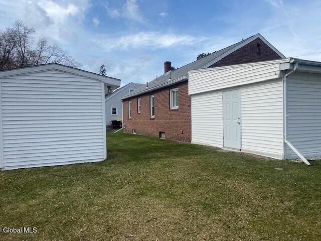 15 Braintree Street, Colonie, NY 12205