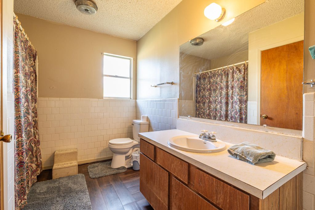 Image 13 of property listing at 103 Live Oak Drive, Ozona, TX 76943