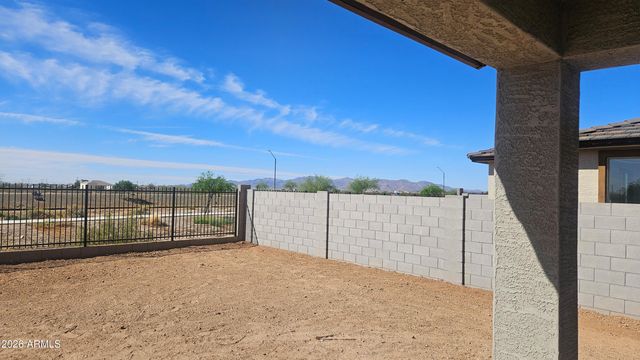 15535 W HACKAMORE Drive, Surprise, AZ 85387