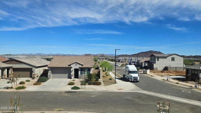 15535 W HACKAMORE Drive, Surprise, AZ 85387