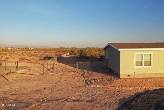 2123 S 357th Drive, Tonopah, AZ 85354
