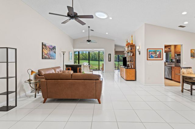 11194 Highland Circle, Boca Raton, FL 33428