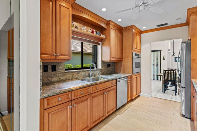 11194 Highland Circle, Boca Raton, FL 33428