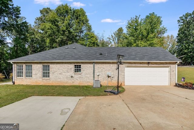 52 Castleman Road, Carrollton, GA 30116