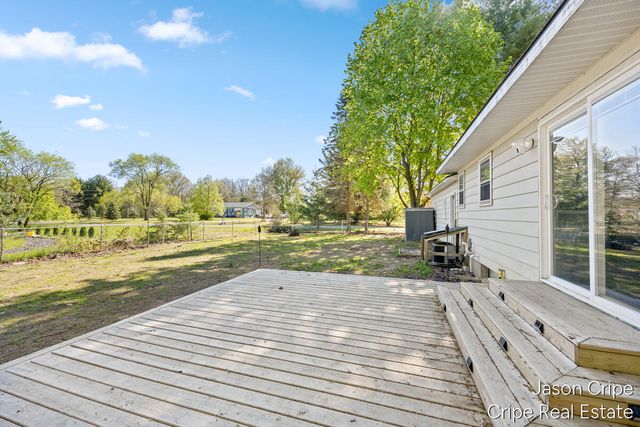 255 15 Mile Road, Sparta, MI 49345
