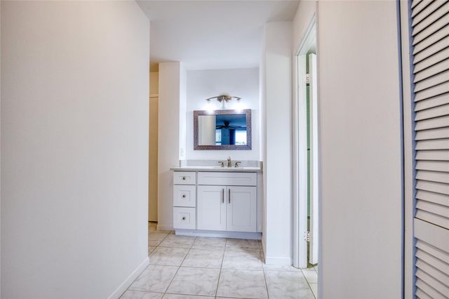 111 Briny Avenue PH-17, Pompano Beach, FL 33062