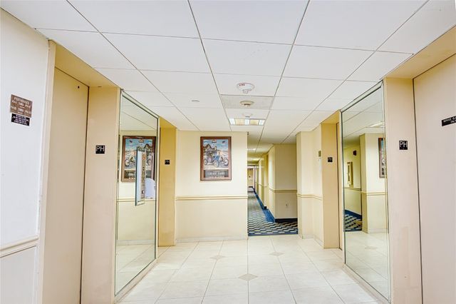 111 Briny Avenue PH-17, Pompano Beach, FL 33062