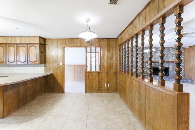 2018 Rice Drive, Levelland, TX 79336