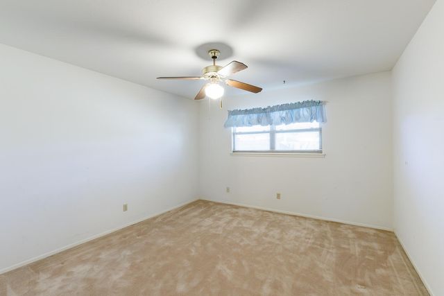 2018 Rice Drive, Levelland, TX 79336