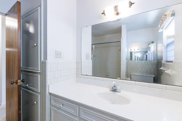 2018 Rice Drive, Levelland, TX 79336