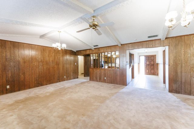 2018 Rice Drive, Levelland, TX 79336