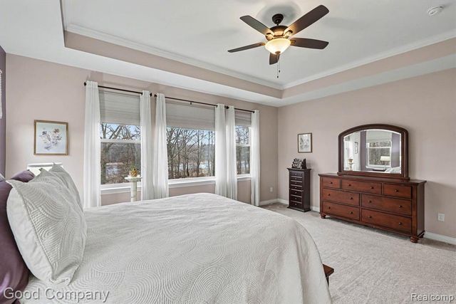 900 Watersmeet Drive, Oxford, MI 48371