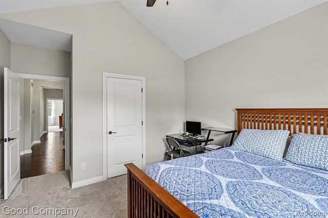 900 Watersmeet Drive, Oxford, MI 48371