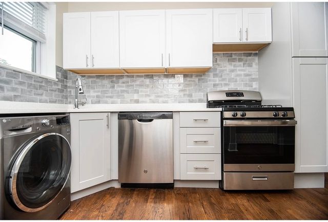 3815 N Greenview Avenue 1W, Chicago, IL 60613