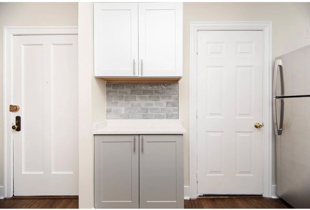 3815 N Greenview Avenue 1W, Chicago, IL 60613