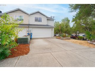 1115 W 33RD Way, Vancouver, WA 98660