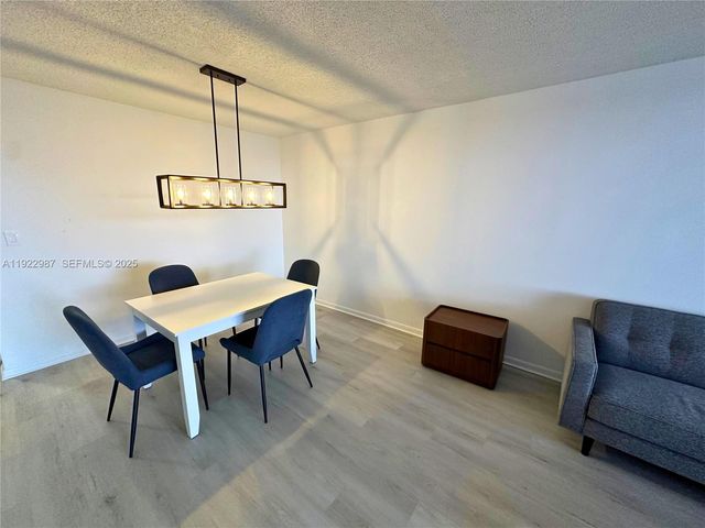 600 Three Islands Blvd 1520, Hallandale Beach, FL 33009