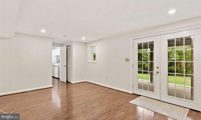 1 MCFARLIN CT, Germantown, MD 20874
