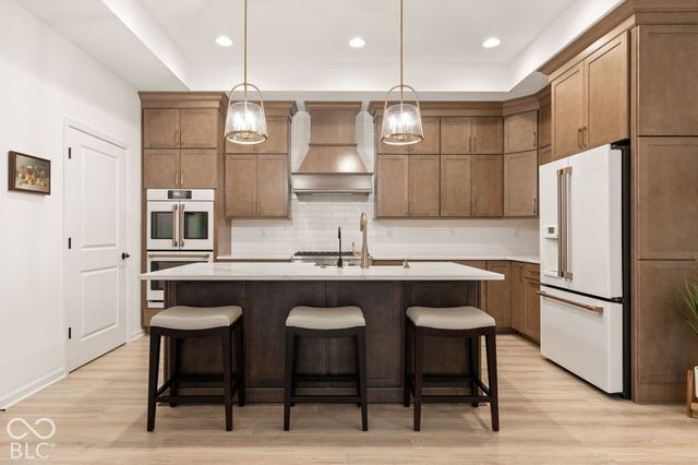 14166 Matt Street, Carmel, IN 46033