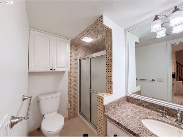 15745 Sw Windham Ter, Portland, OR 97224