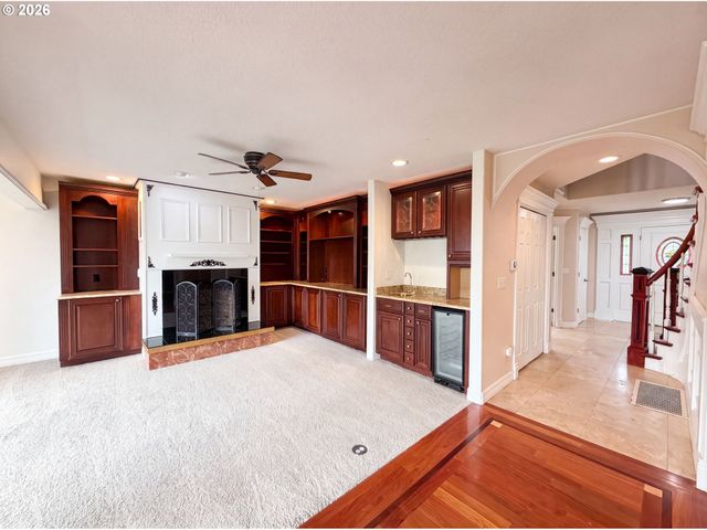 15745 Sw Windham Ter, Portland, OR 97224