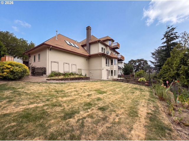 15745 Sw Windham Ter, Portland, OR 97224
