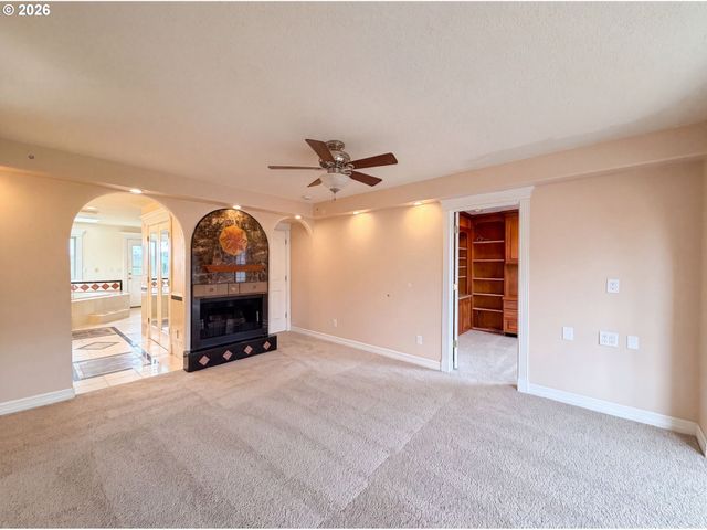15745 Sw Windham Ter, Portland, OR 97224