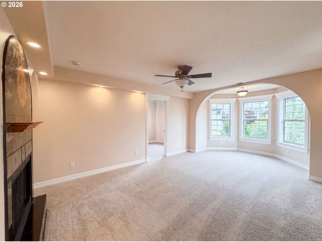 15745 Sw Windham Ter, Portland, OR 97224