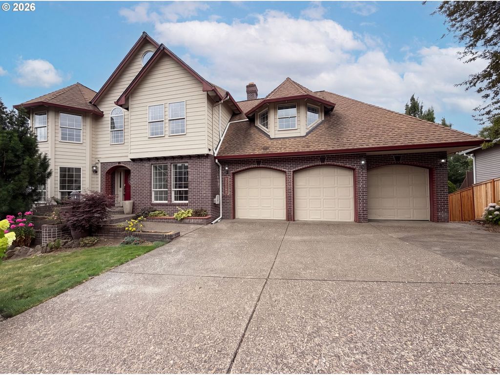 15745 Sw Windham Ter, Portland, OR 97224