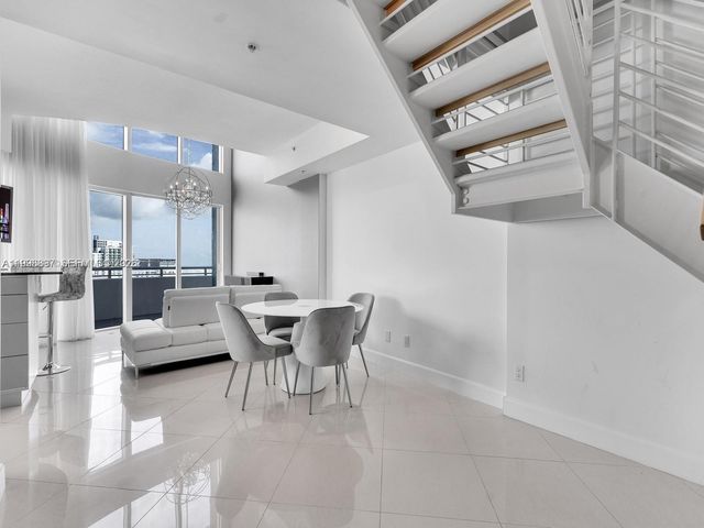 60 SW 13th St 4818, Miami, FL 33130