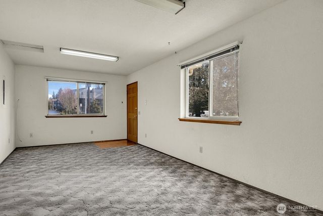 14916 48th Avenue W, Edmonds, WA 98026