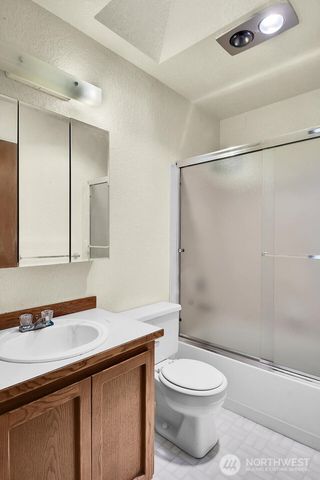 14916 48th Avenue W, Edmonds, WA 98026