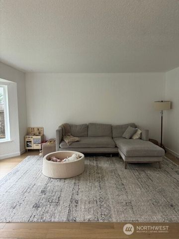 14916 48th Avenue W, Edmonds, WA 98026