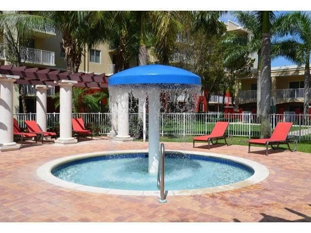 18335 NW 68 Avenue 750-205, Hialeah, FL 33015