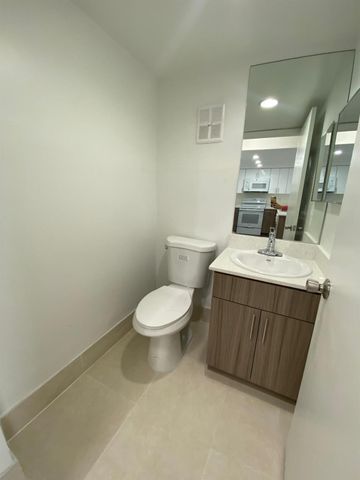 18335 NW 68 Avenue 750-205, Hialeah, FL 33015