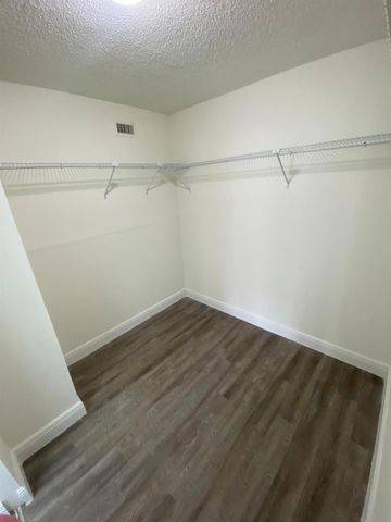 18335 NW 68 Avenue 750-205, Hialeah, FL 33015