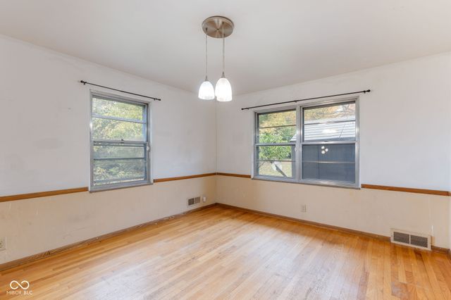 5940 N Emerson Avenue, Indianapolis, IN 46220