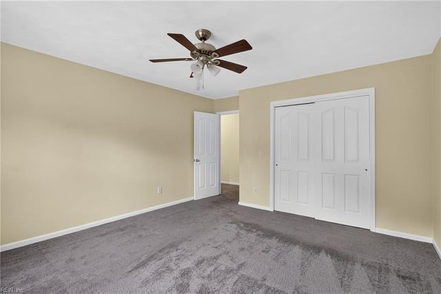 911 Edgewater DR, Newport News, VA 23602