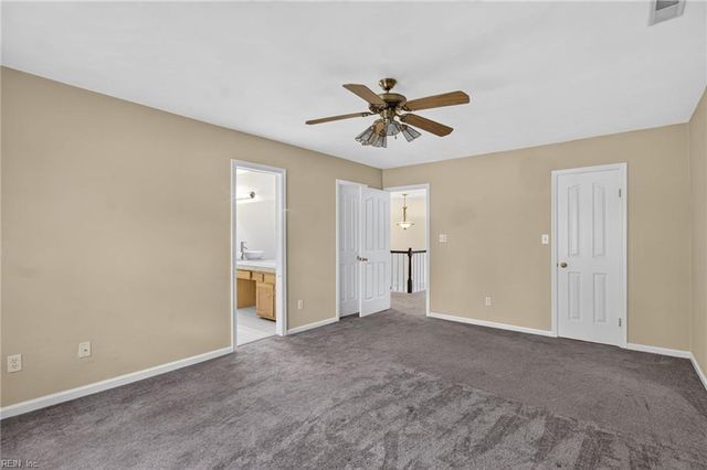 911 Edgewater DR, Newport News, VA 23602