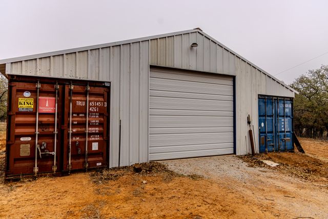 2946 FM 52, Graford, TX 76449