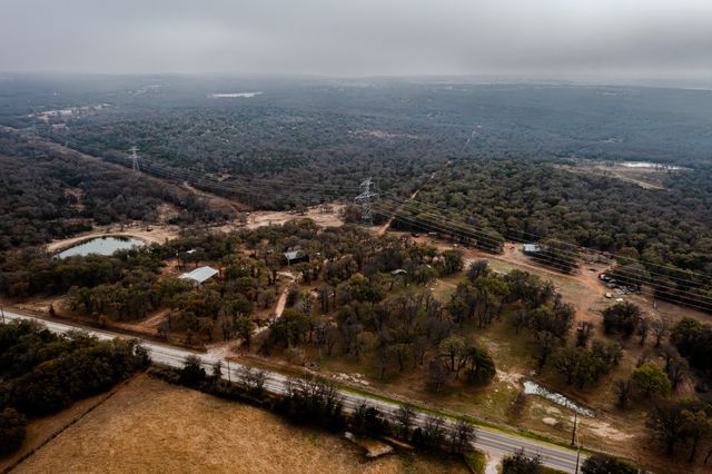 2946 FM 52, Graford, TX 76449