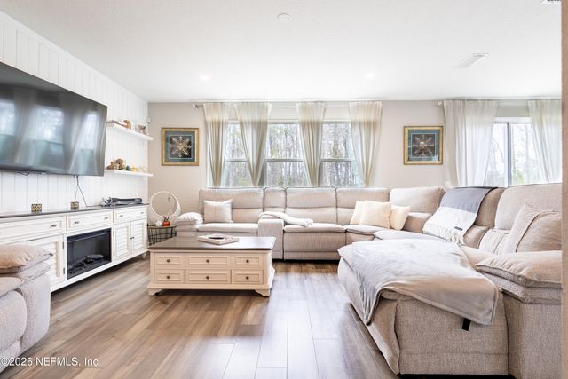 11558 TIBURON Drive, Jacksonville, FL 32221