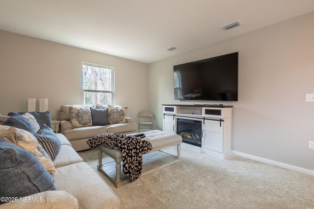 11558 TIBURON Drive, Jacksonville, FL 32221