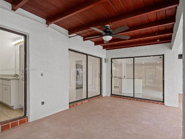 10251 NW 39th Ct, Coral Springs, FL 33065