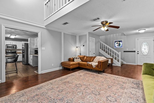 1713 Woodwind Way, Van Buren, AR 72956