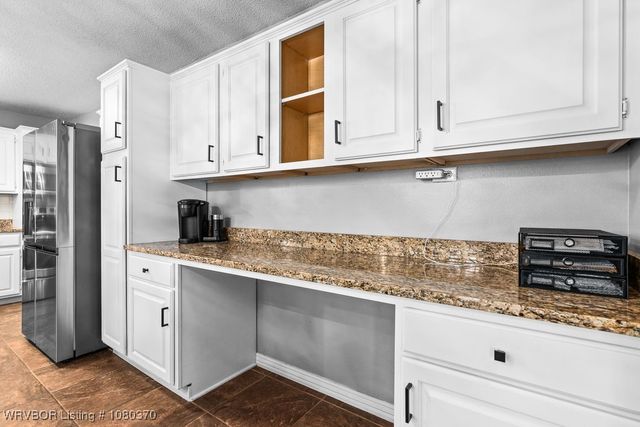 1713 Woodwind Way, Van Buren, AR 72956