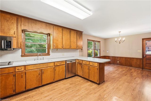 5700 Northlake Drive, Greensboro, NC 27410