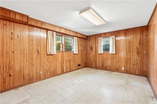 5700 Northlake Drive, Greensboro, NC 27410