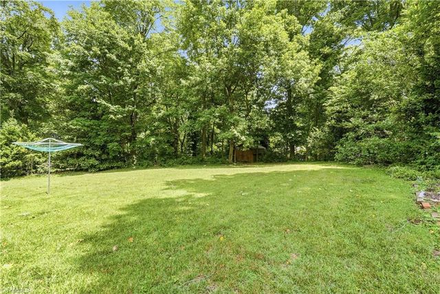 5700 Northlake Drive, Greensboro, NC 27410
