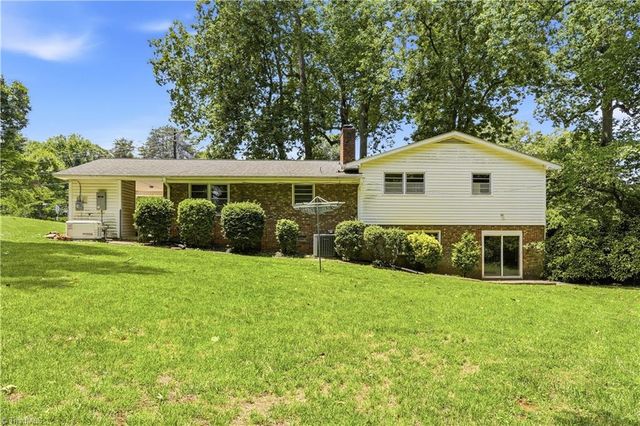 5700 Northlake Drive, Greensboro, NC 27410